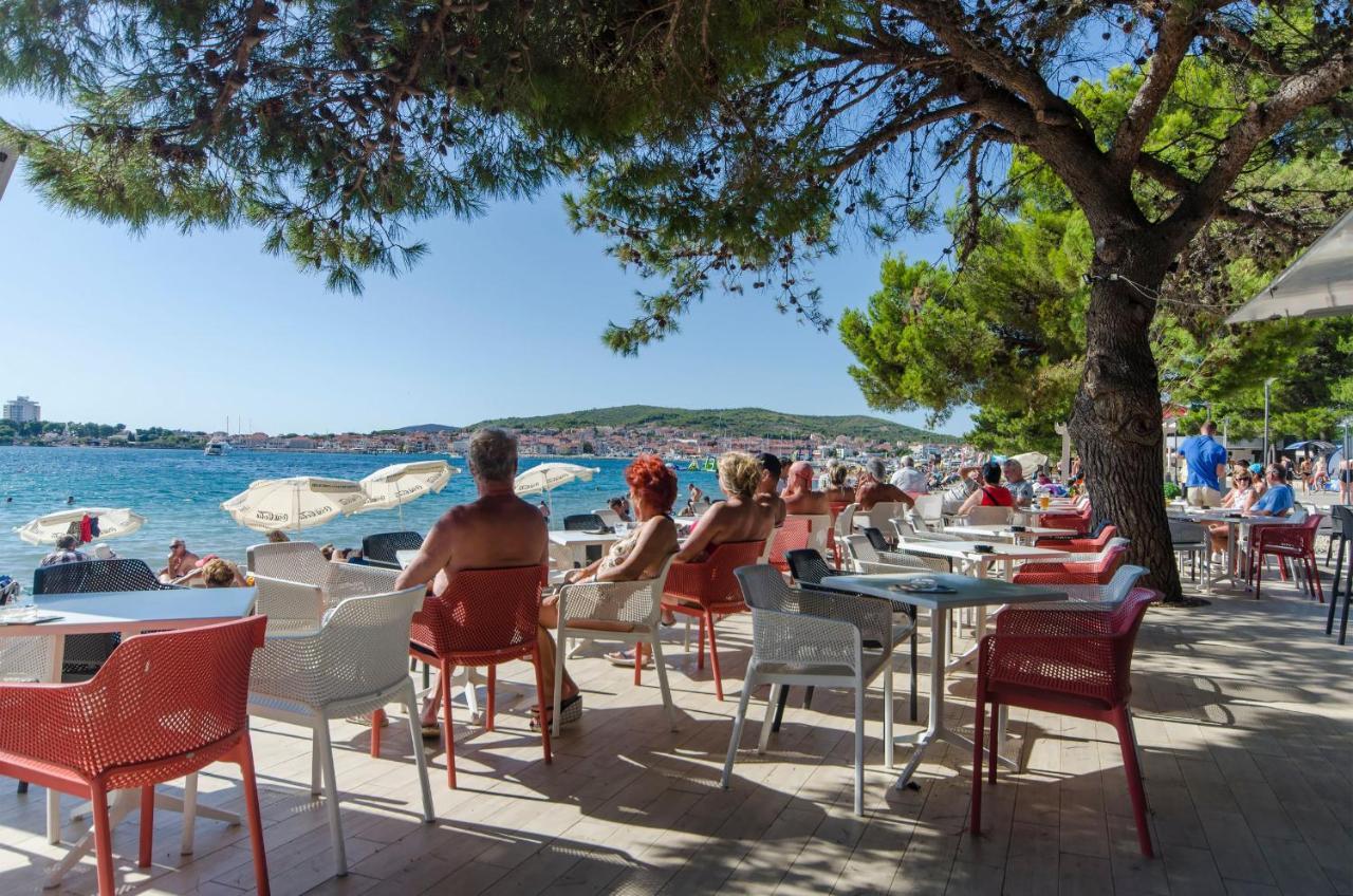 Apartmani Ana Juricev Vodice Esterno foto