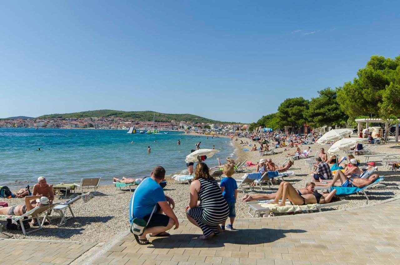 Apartmani Ana Juricev Vodice Esterno foto