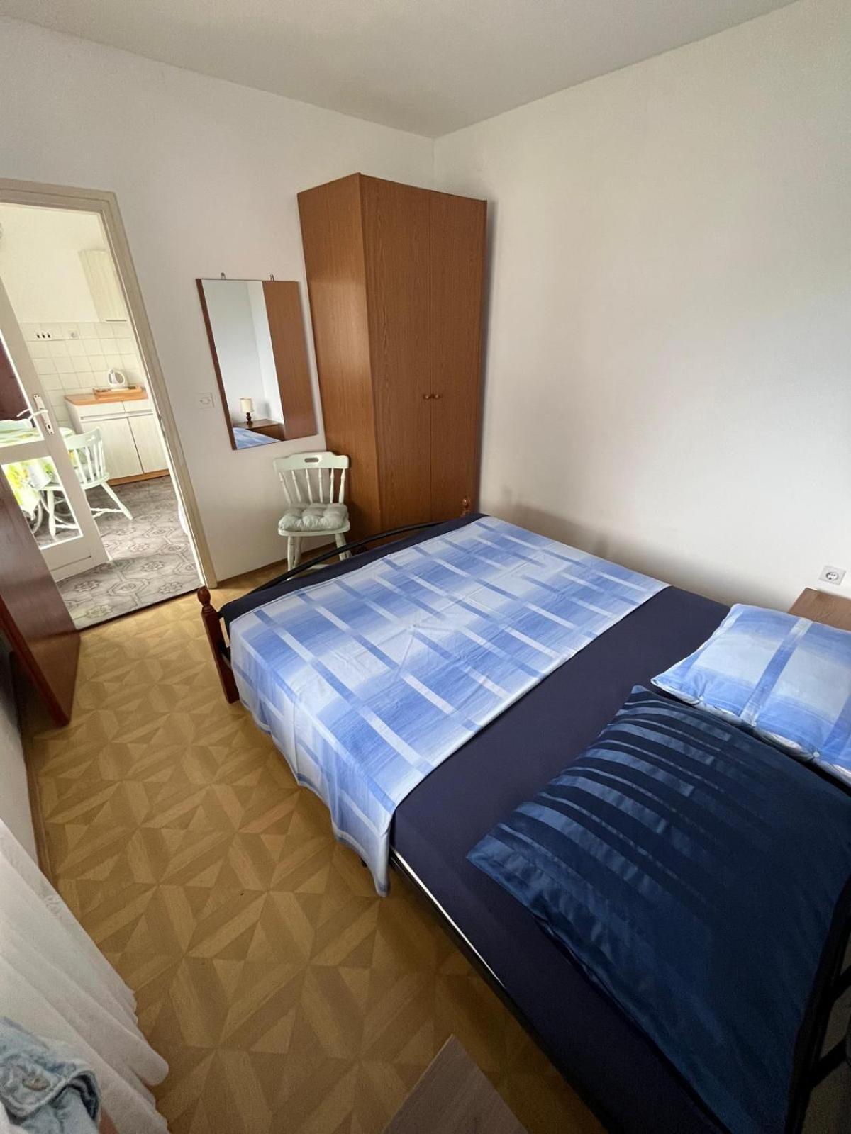 Apartmani Ana Juricev Vodice Esterno foto